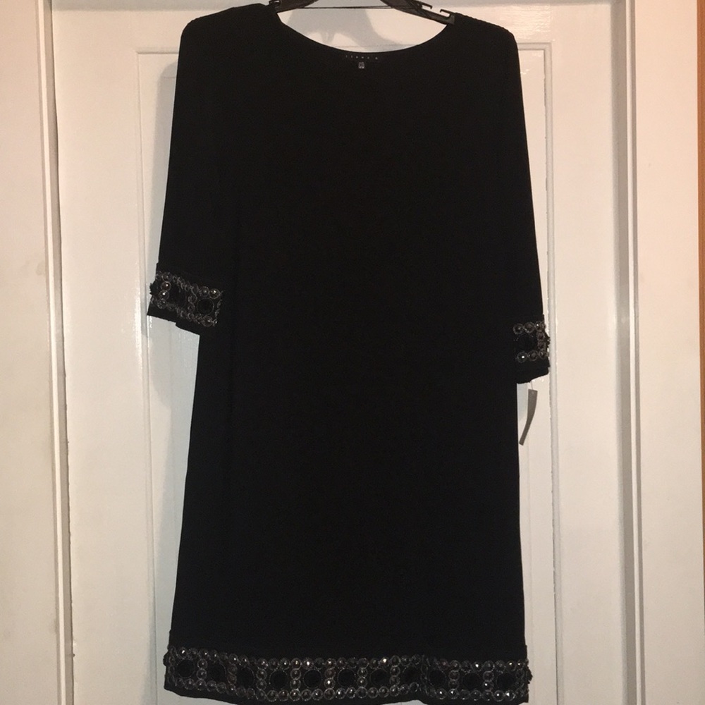 Very nice Tiana B. Dress!